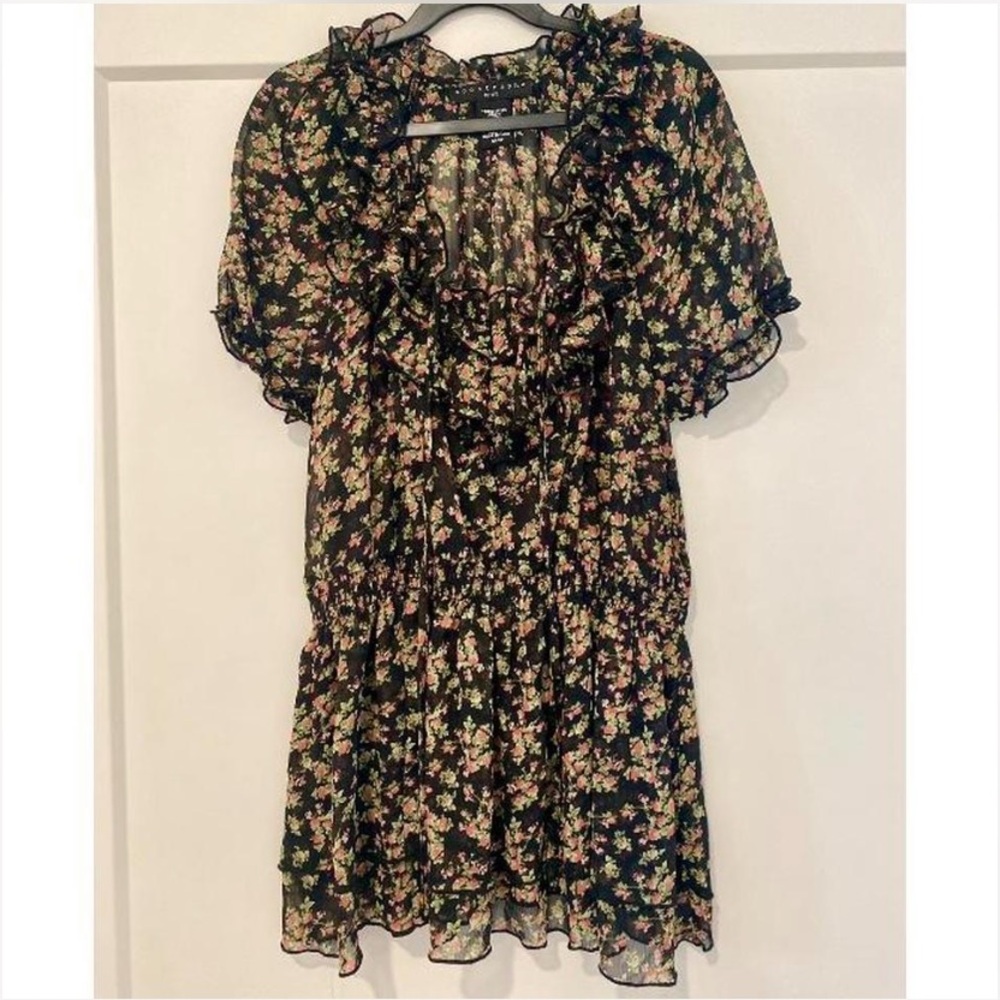 Apostrophe Black Sheer Floral Print Short-Sleeve Blouse